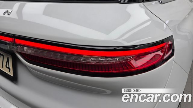 Lincoln Corsair 2022 — photo 9