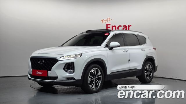 Hyundai Santafe 2019 — photo 1