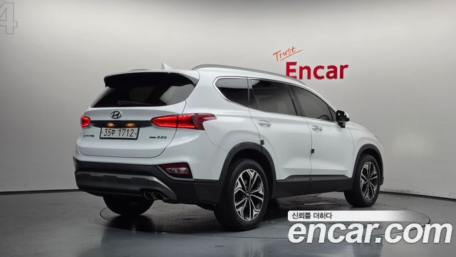 Hyundai Santafe 2019 — photo 2