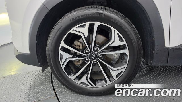 Hyundai Santafe 2019 — photo 5