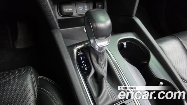 Hyundai Santafe 2019 — photo 12