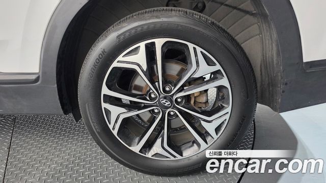 Hyundai Santafe 2019 — photo 7