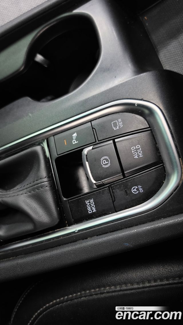 Hyundai Santafe 2019 — photo 28