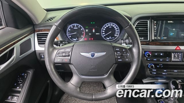Hyundai Genesis 2016 — photo 19