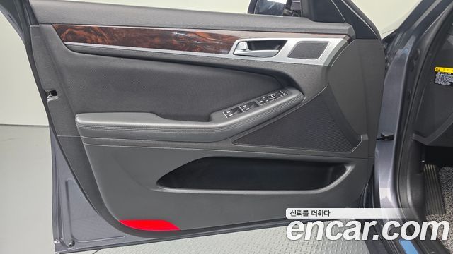 Hyundai Genesis 2016 — photo 14