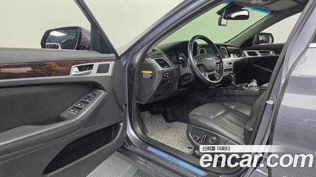 Hyundai Genesis 2016 — photo 16