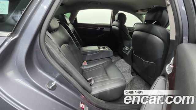 Hyundai Genesis 2016 — photo 29