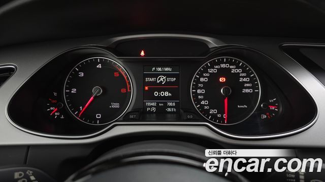 Audi A4 2015 — photo 8