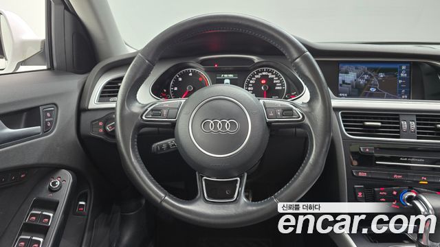 Audi A4 2015 — photo 13