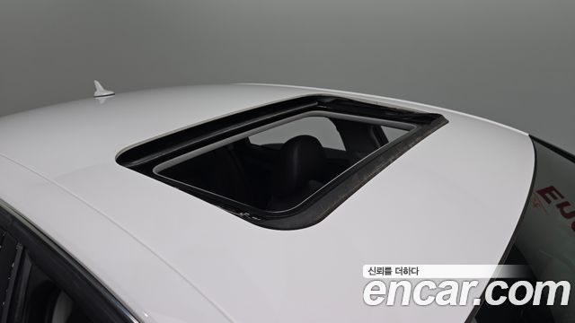 Audi A4 2015 — photo 20