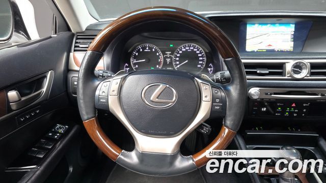 Lexus GS 2013 — photo 13