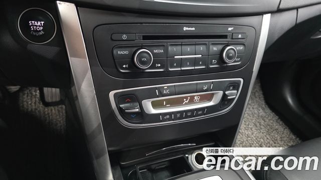 Renault Korea SM5  2017 — photo 17