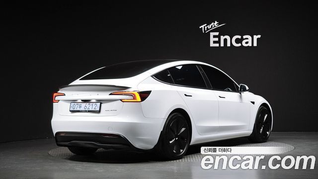 Tesla Model 3 2024 — photo 2