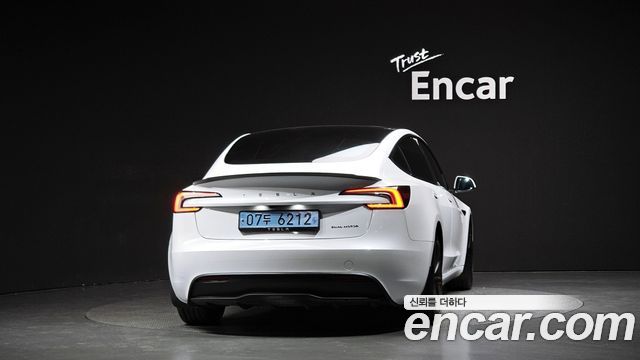 Tesla Model 3 2024 — photo 4
