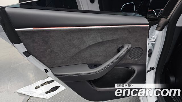 Tesla Model 3 2024 — photo 15