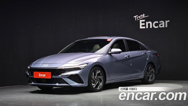 Hyundai AVANTE 2024 — photo 1
