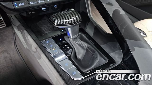 Hyundai AVANTE 2024 — photo 9