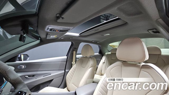 Hyundai AVANTE 2024 — photo 13