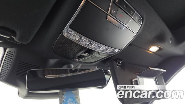 Mercedes-Benz S-Class 2018 — photo 29