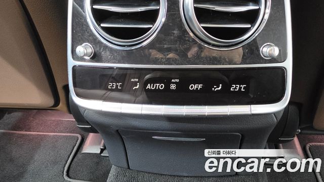 Mercedes-Benz S-Class 2018 — photo 38
