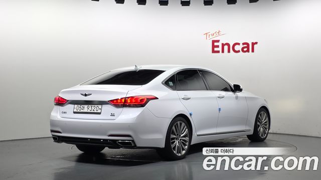 Genesis G80 2018 — photo 2