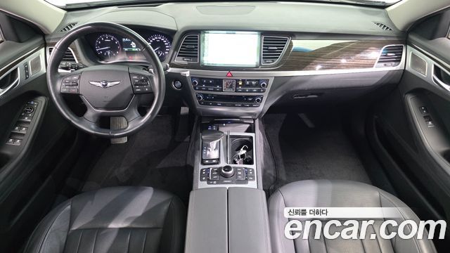 Genesis G80 2018 — photo 10
