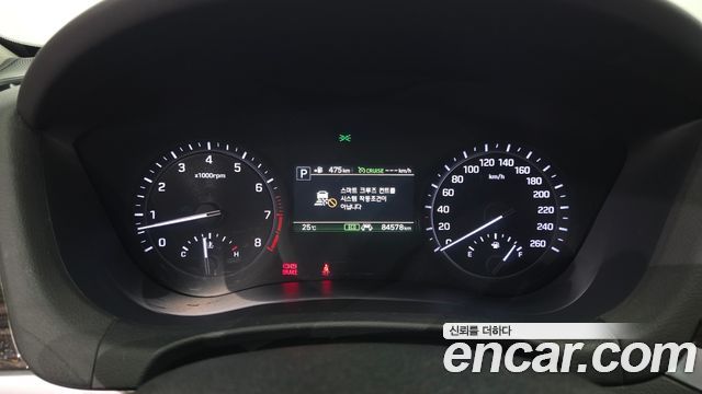 Genesis G80 2018 — photo 11