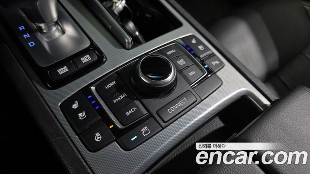 Genesis G80 2018 — photo 26