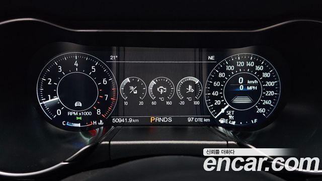 Ford Mustang 2020 — photo 11