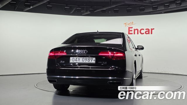 Audi A8 2016 — photo 4