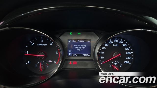 Kia Canival 2019 — photo 11
