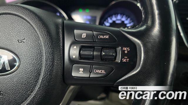 Kia Canival 2019 — photo 23