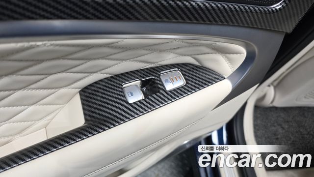 Genesis G70 2019 — photo 24