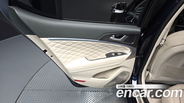 Genesis G70 2019 — photo 15