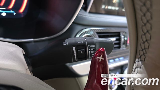 Genesis G70 2019 — photo 28