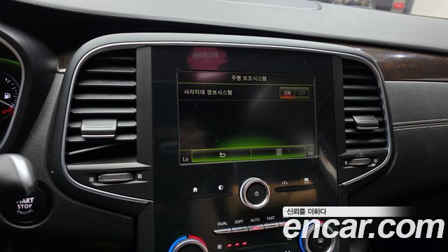 Renault Korea SM6 2016 — photo 16