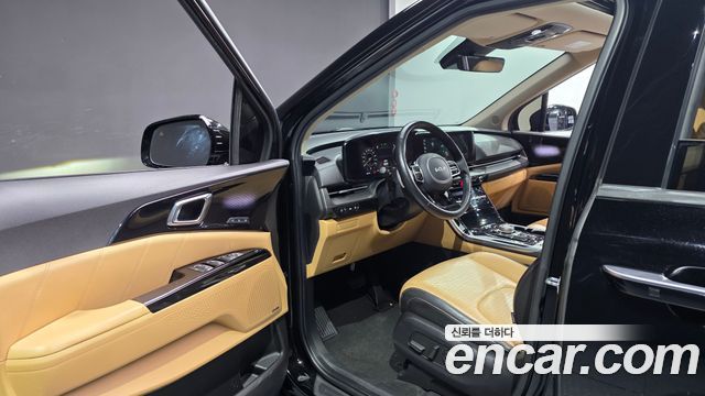 Kia Canival 2022 — photo 8