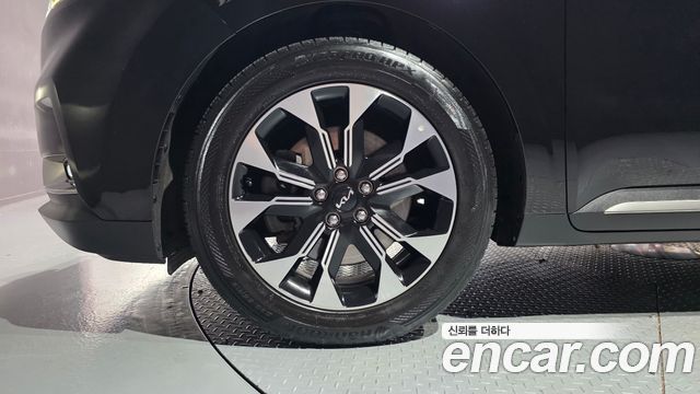 Kia Canival 2022 — photo 19