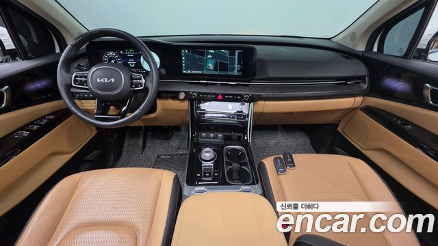 Kia Canival 2023 — photo 10