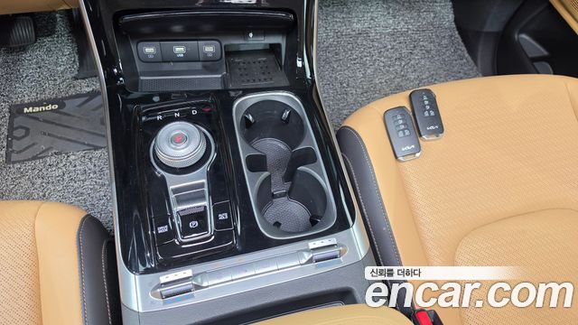 Kia Canival 2023 — photo 12