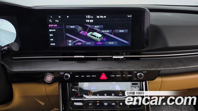 Kia Canival 2023 — photo 18
