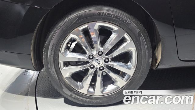 Kia Canival 2016 — photo 5