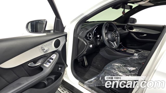 Mercedes-Benz GLC-Class 2020 — photo 13