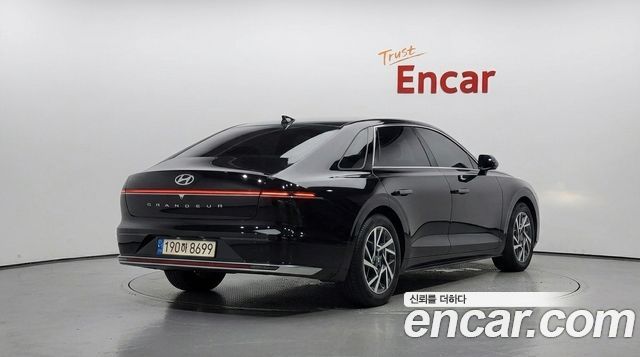 Hyundai Grandeur 2023 — photo 2