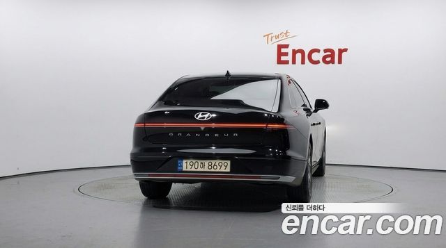 Hyundai Grandeur 2023 — photo 4