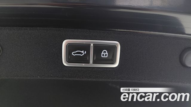 Hyundai Grandeur 2023 — photo 17