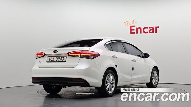 Kia K3 2016 — photo 2