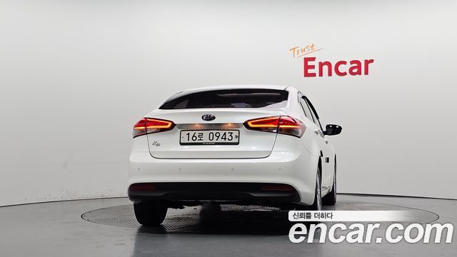 Kia K3 2016 — photo 4