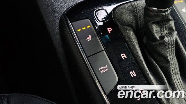 Kia K3 2016 — photo 23