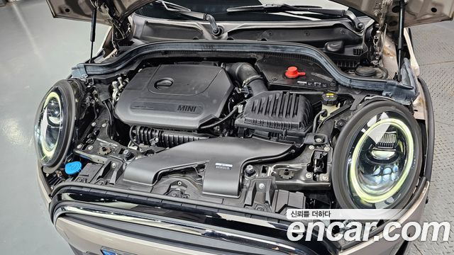 Mini Cooper 2023 — photo 6